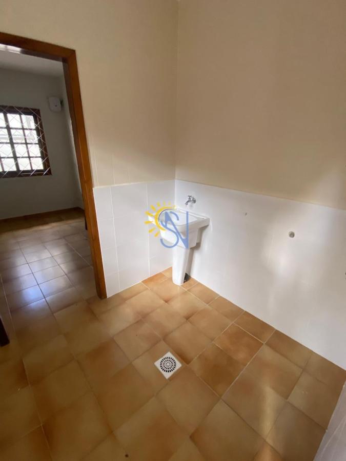 Casa para alugar com 3 quartos, 173m² - Foto 29