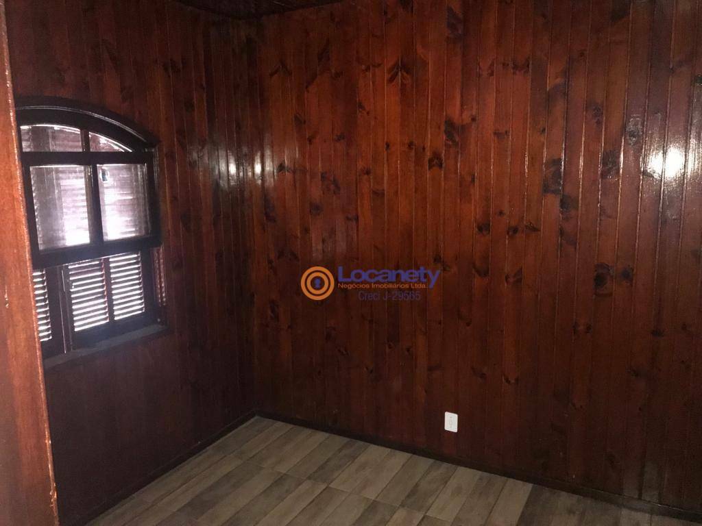 Casa, 4 quartos, 230 m² - Foto 5