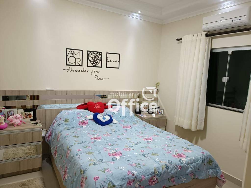 Casa à venda com 3 quartos, 150m² - Foto 21