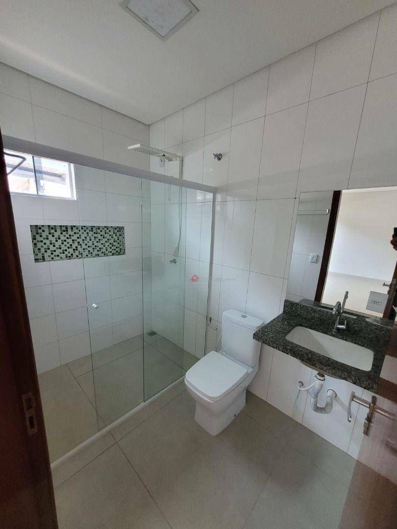 Casa para alugar com 2 quartos, 150m² - Foto 12