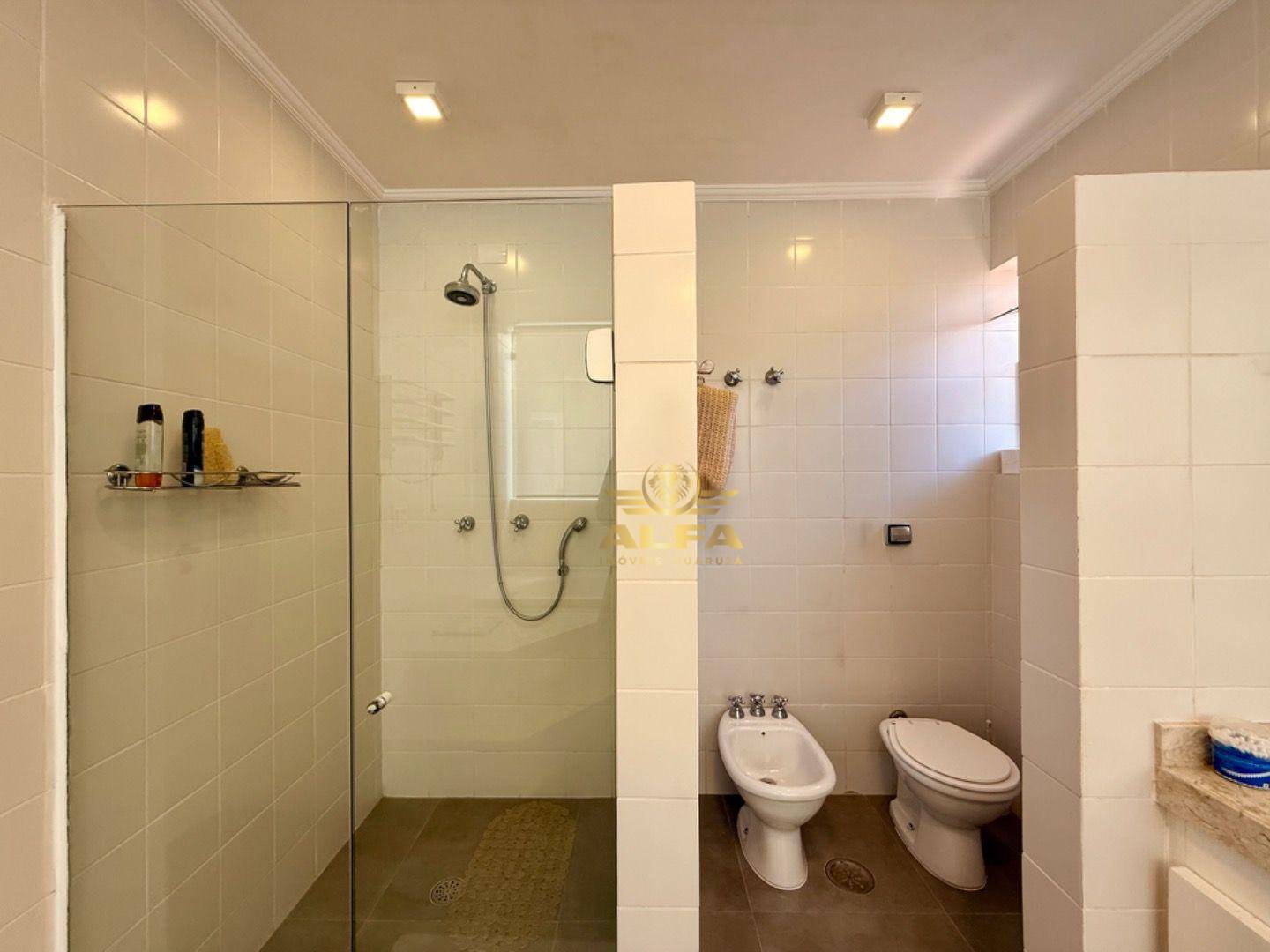 Casa de Condomínio à venda com 4 quartos, 550m² - Foto 42