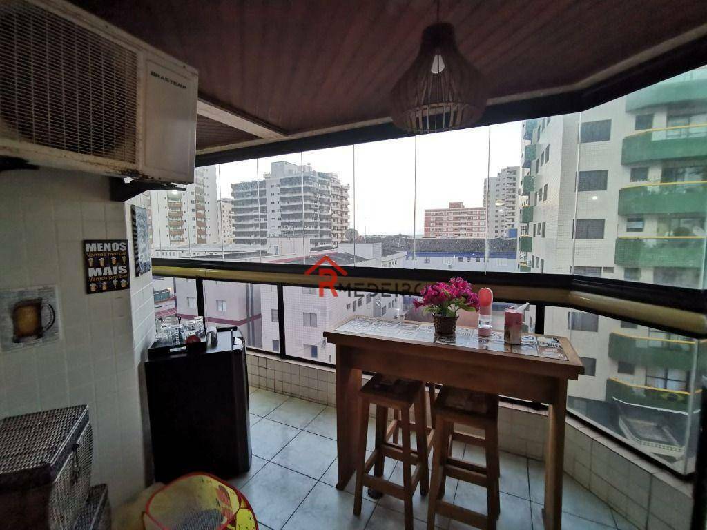 Apartamento à venda com 3 quartos, 120m² - Foto 1