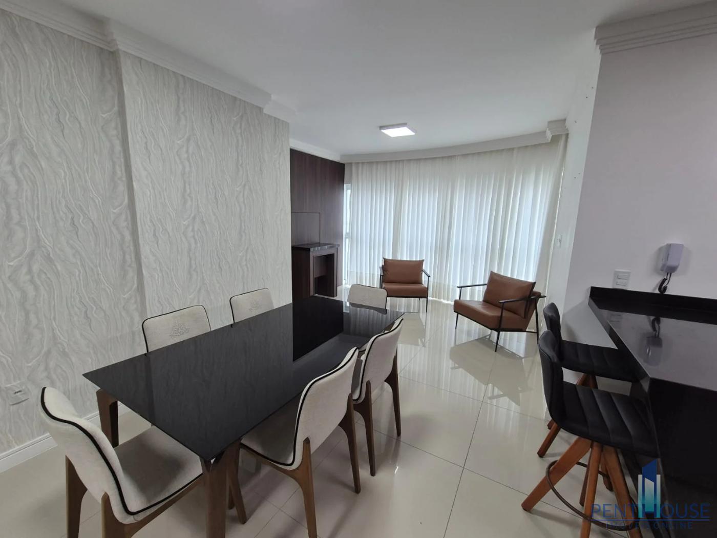 Apartamento à venda com 3 quartos, 128m² - Foto 1