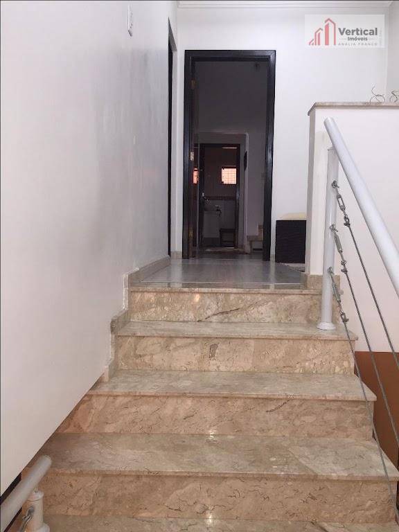 Sobrado à venda e aluguel com 4 quartos, 353m² - Foto 20