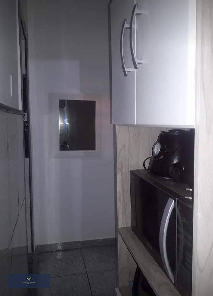 Apartamento à venda com 2 quartos, 60m² - Foto 19