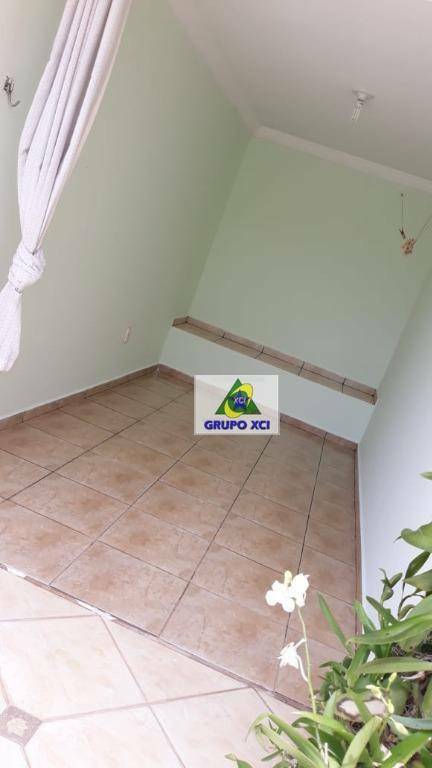 Casa à venda e aluguel com 3 quartos, 280m² - Foto 32