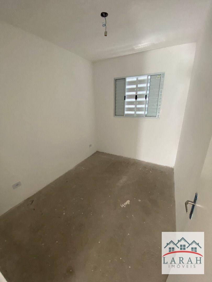 Apartamento à venda com 2 quartos, 40m² - Foto 8