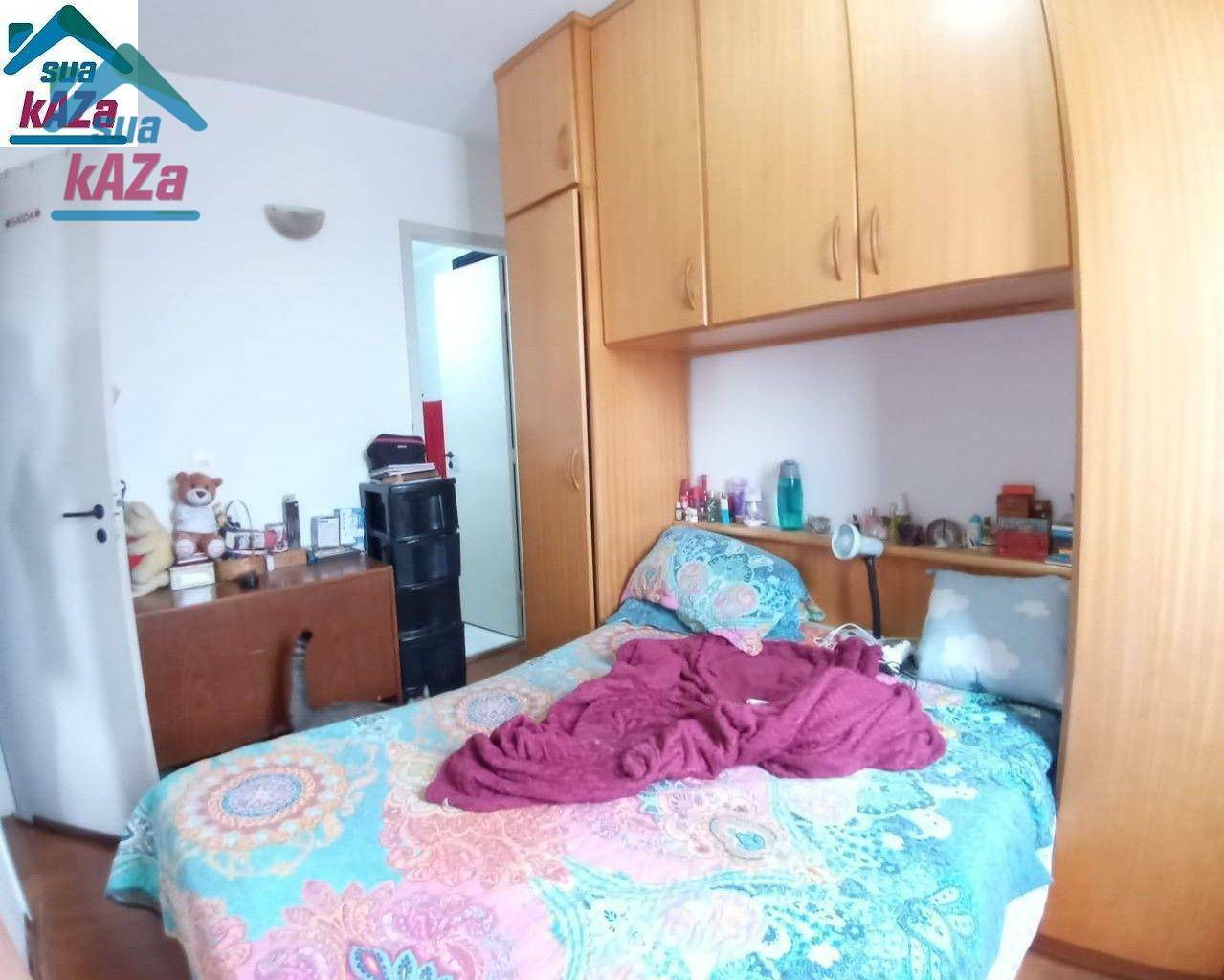 Apartamento à venda com 3 quartos, 75m² - Foto 32