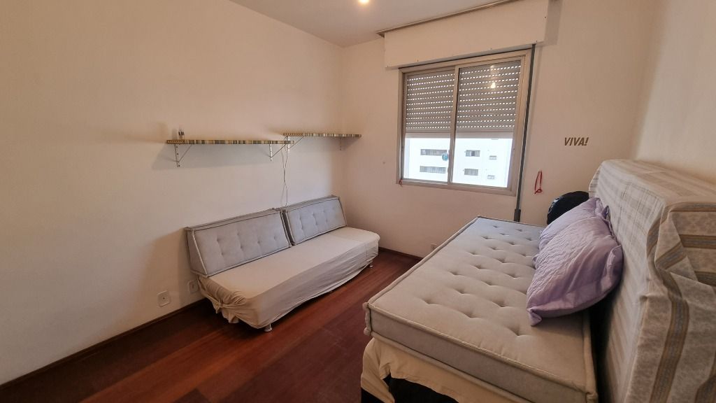 Apartamento à venda com 4 quartos, 130m² - Foto 8