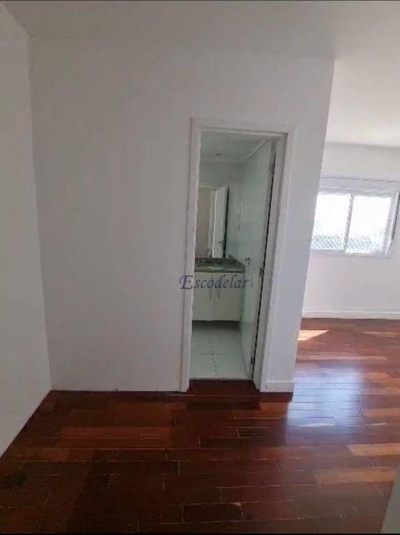 Apartamento à venda com 3 quartos, 122m² - Foto 15