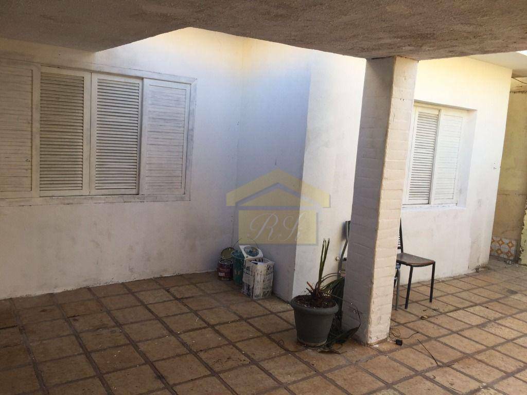 Casa à venda com 3 quartos, 180m² - Foto 13