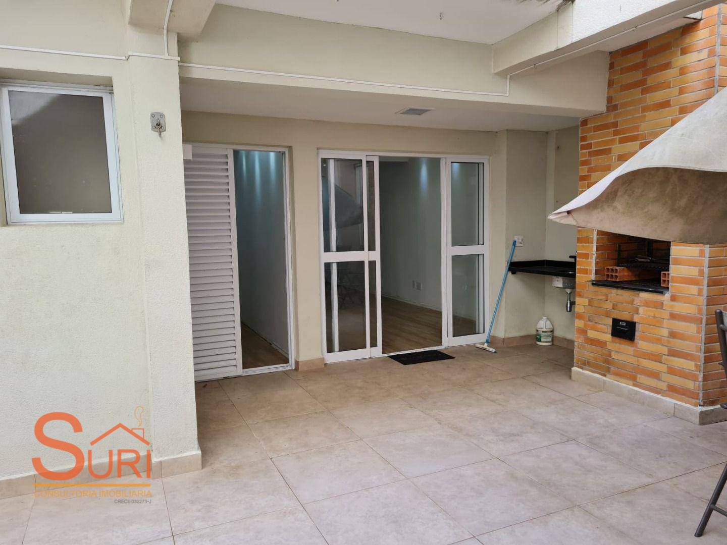 Apartamento à venda com 3 quartos, 130m² - Foto 1