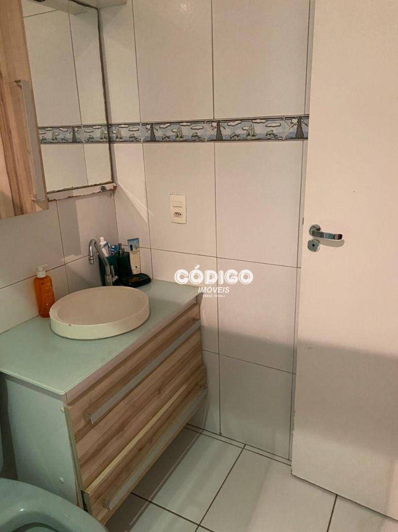 Apartamento à venda com 2 quartos, 48m² - Foto 12