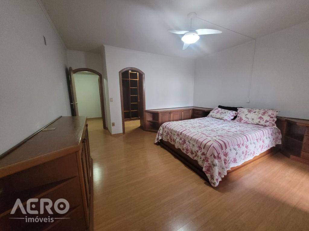 Apartamento à venda com 4 quartos, 390m² - Foto 27