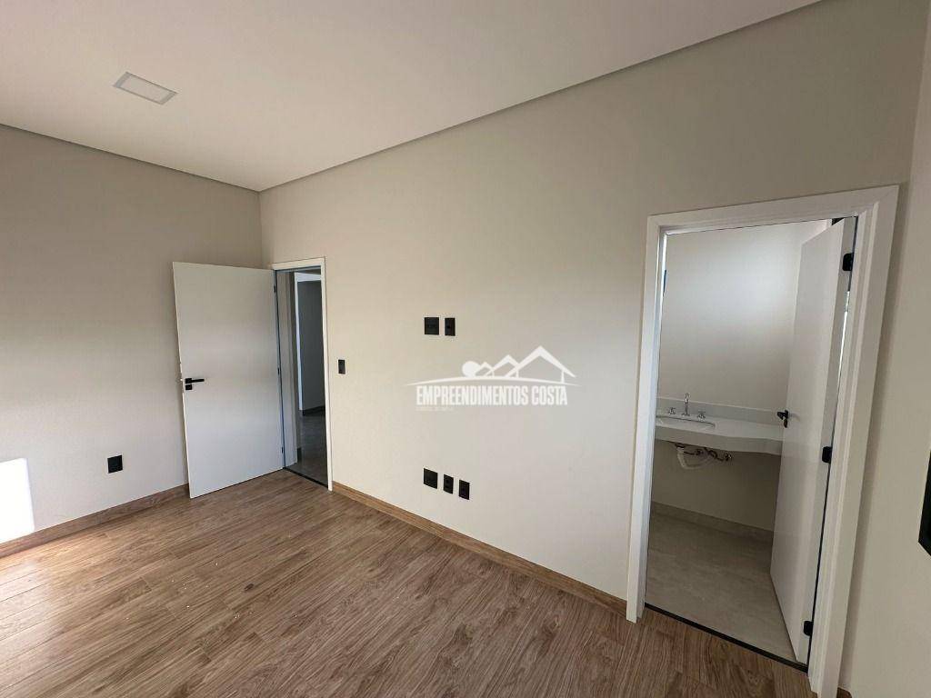 Casa de Condomínio à venda com 3 quartos, 158m² - Foto 13