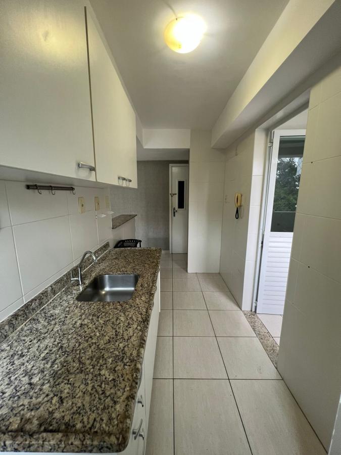 Apartamento à venda com 2 quartos, 78m² - Foto 22