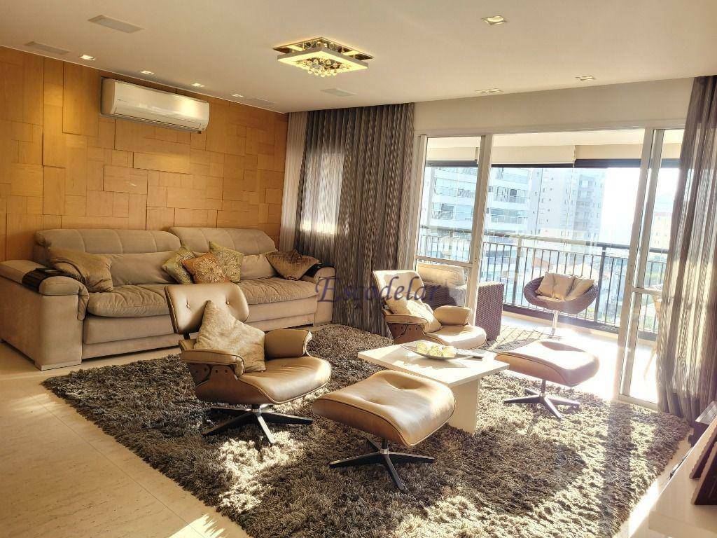 Apartamento à venda com 3 quartos, 163m² - Foto 1