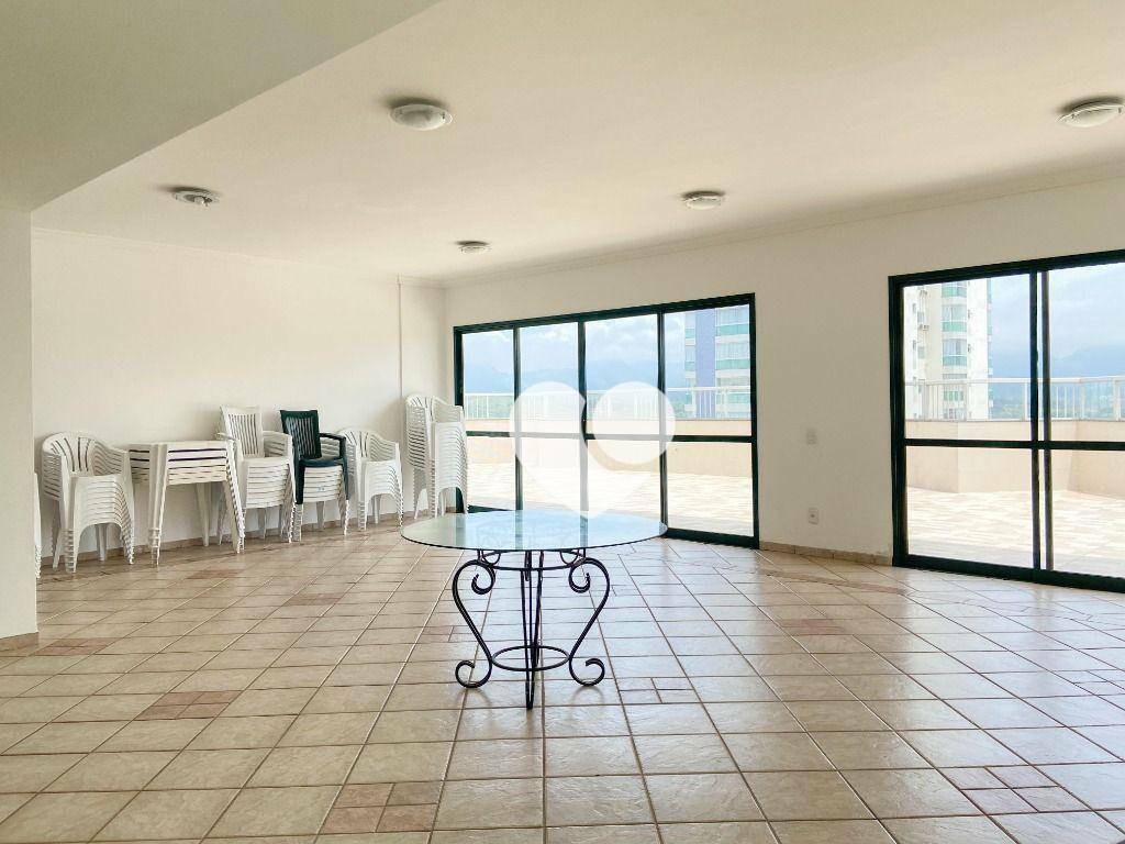 Apartamento à venda com 3 quartos, 140m² - Foto 22