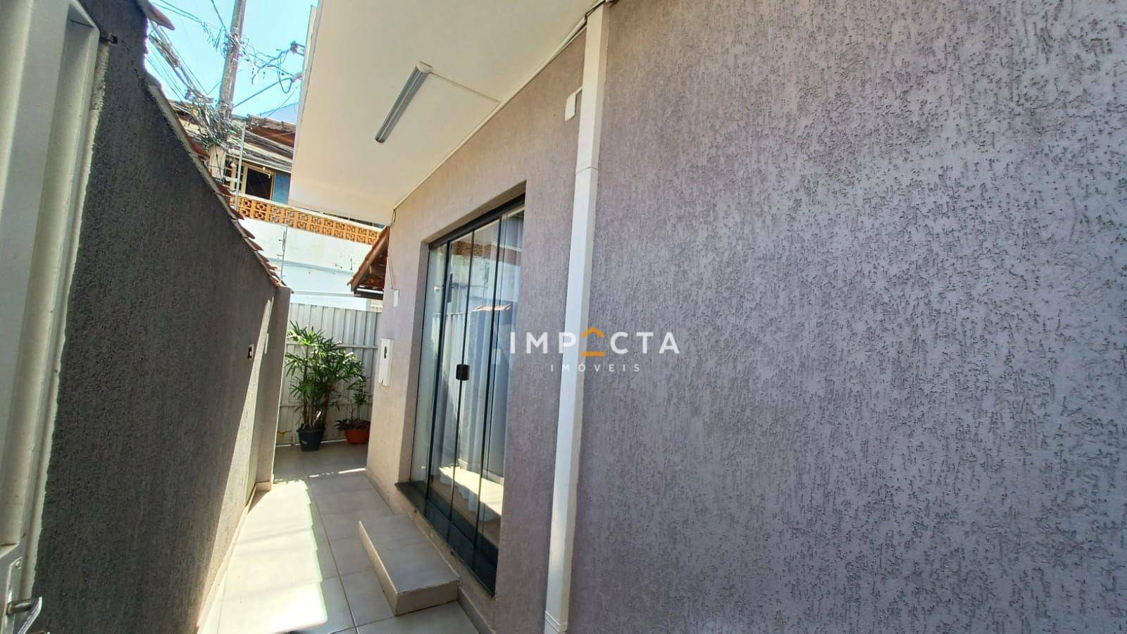 Casa à venda com 3 quartos, 168m² - Foto 17