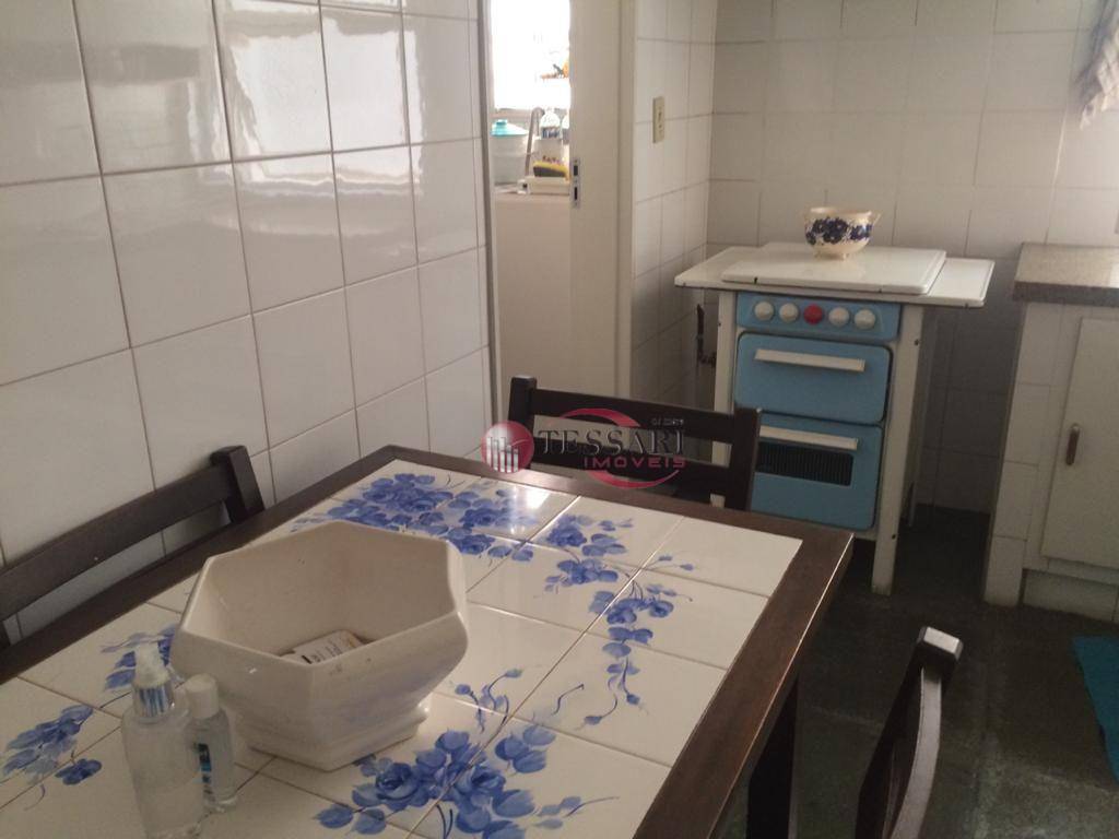 Apartamento à venda com 2 quartos, 80m² - Foto 10