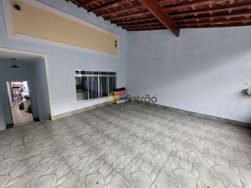 Casa à venda com 2 quartos, 211m² - Foto 11