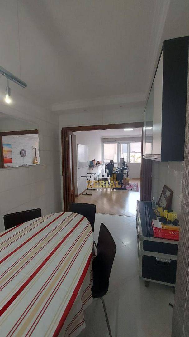 Apartamento à venda com 3 quartos, 116m² - Foto 3