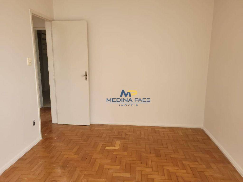 Apartamento à venda com 2 quartos, 65m² - Foto 10