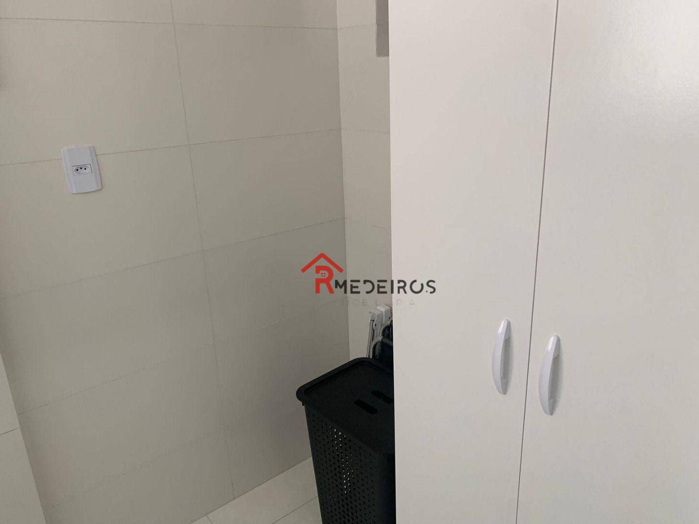 Apartamento à venda com 2 quartos, 65m² - Foto 15