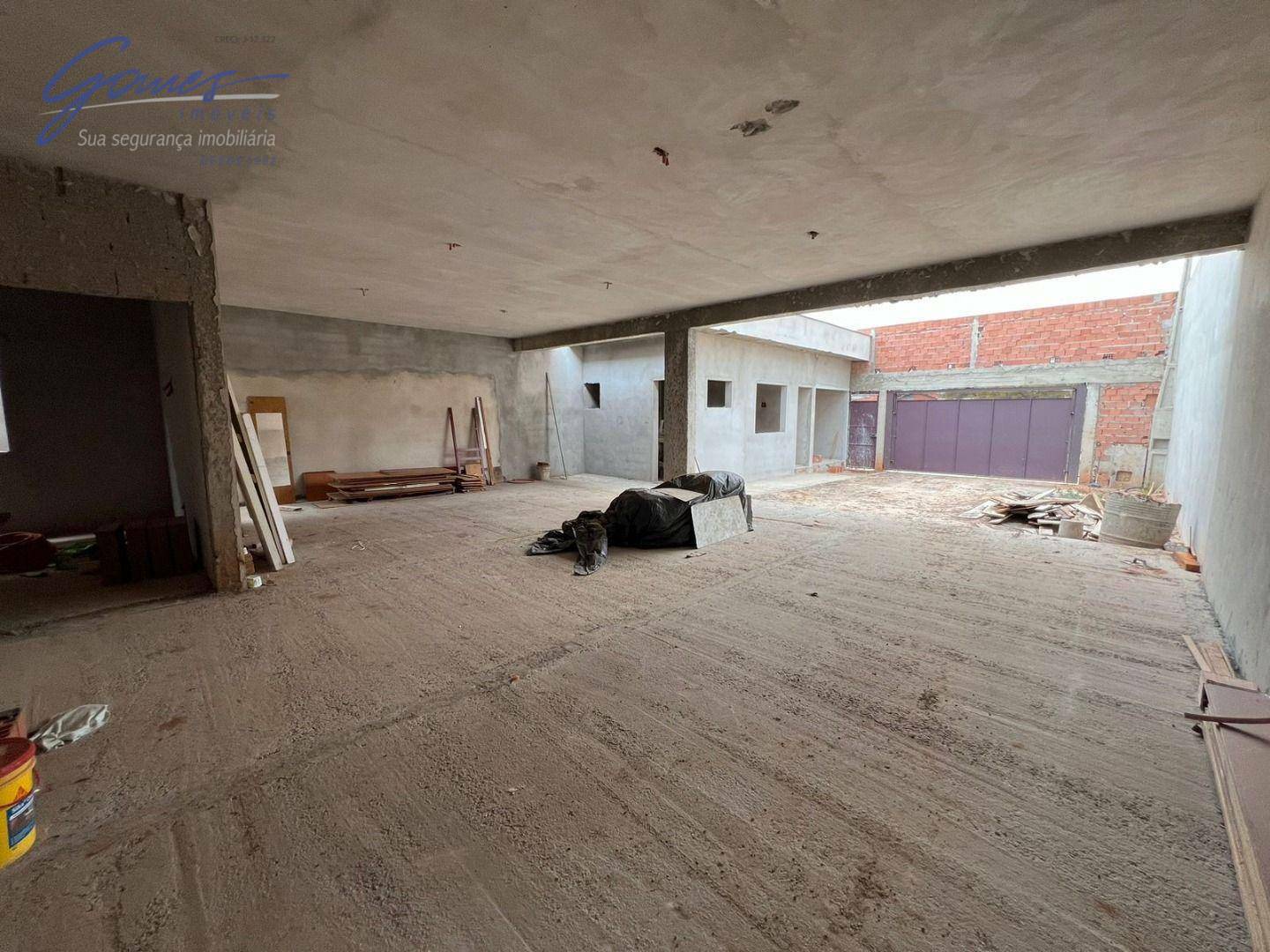 Casa à venda com 3 quartos, 221m² - Foto 3