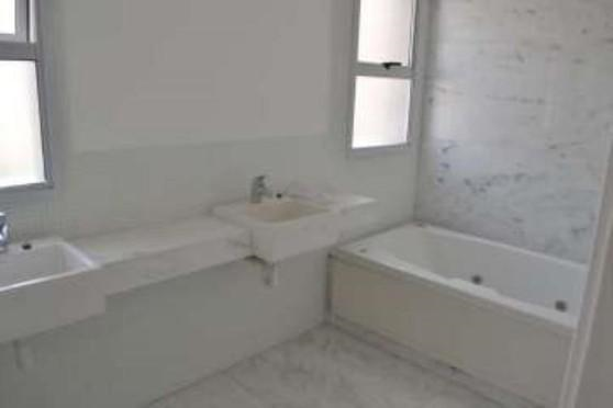 Apartamento à venda com 3 quartos, 223m² - Foto 6