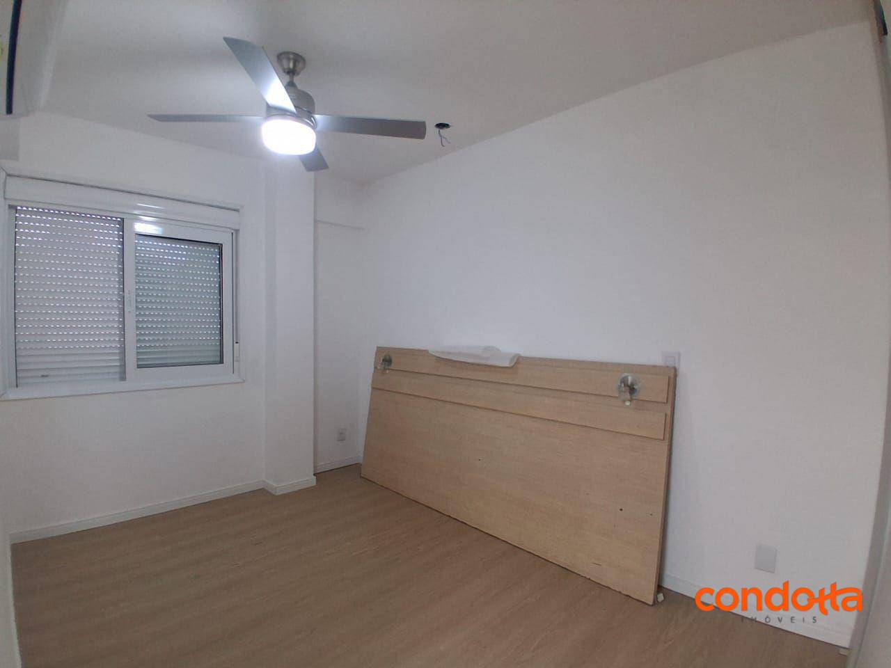 Apartamento para alugar com 2 quartos, 70m² - Foto 9