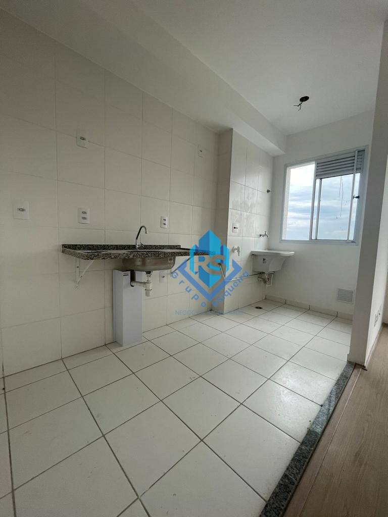 Apartamento à venda e aluguel com 2 quartos, 47m² - Foto 11