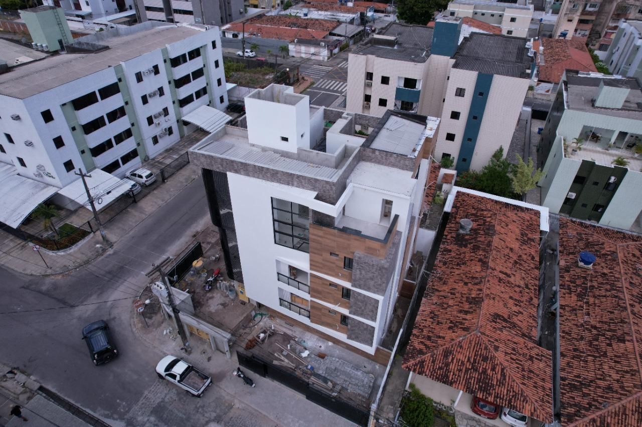 Cobertura à venda com 3 quartos, 82m² - Foto 4