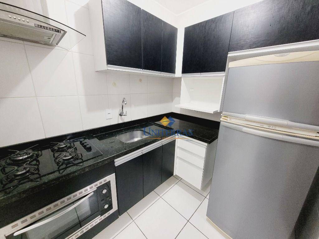 Apartamento para alugar com 3 quartos, 48m² - Foto 5