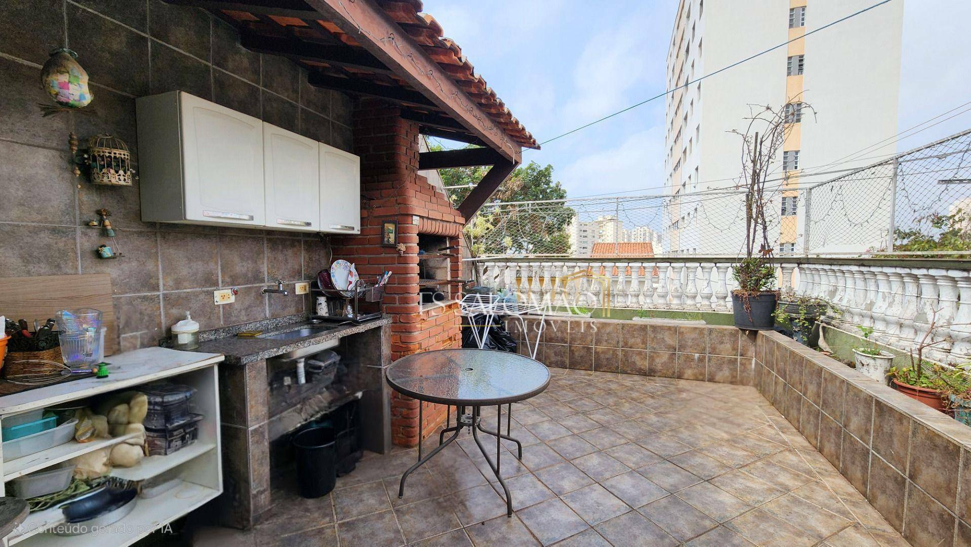 Casa à venda com 3 quartos, 192m² - Foto 2