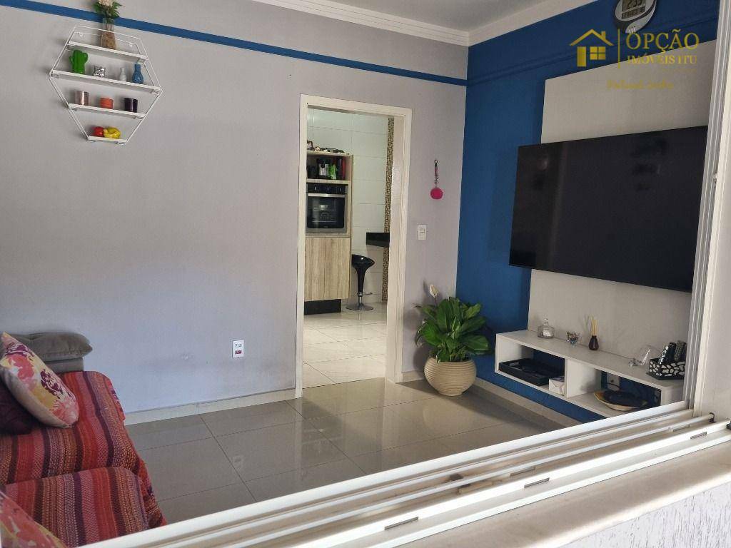 Casa à venda com 3 quartos, 133m² - Foto 2