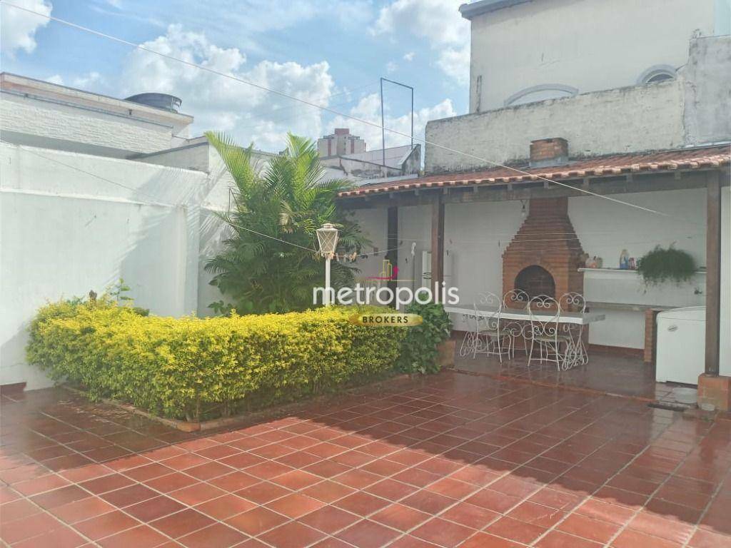 Sobrado à venda com 3 quartos, 260m² - Foto 1