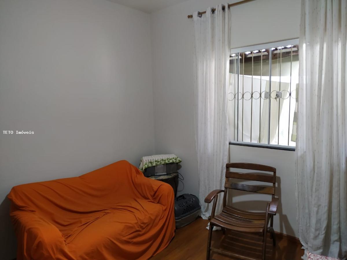 Casa à venda com 3 quartos, 125m² - Foto 13