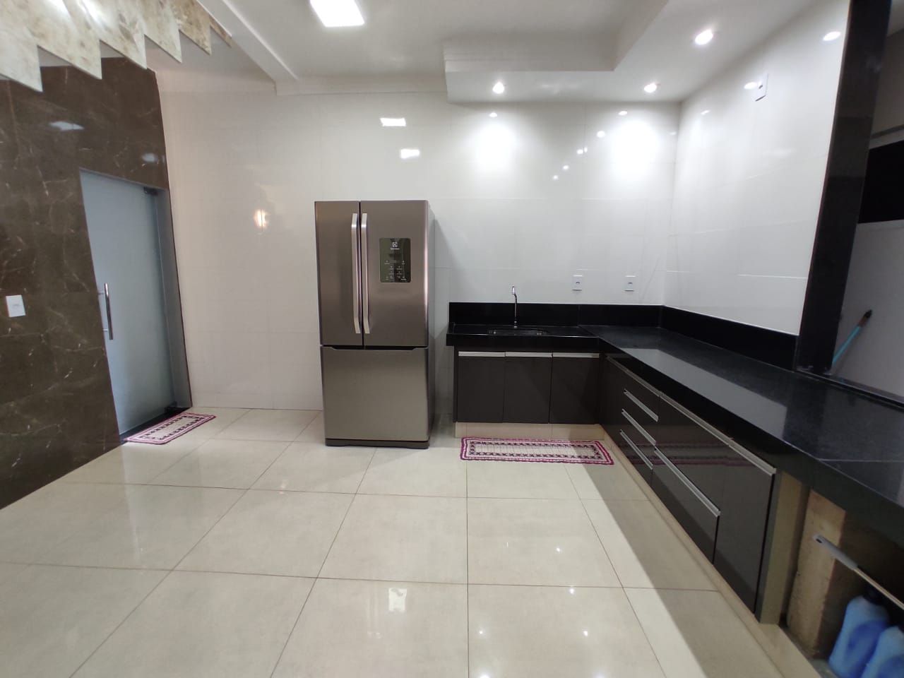 Sobrado à venda com 3 quartos, 256m² - Foto 22