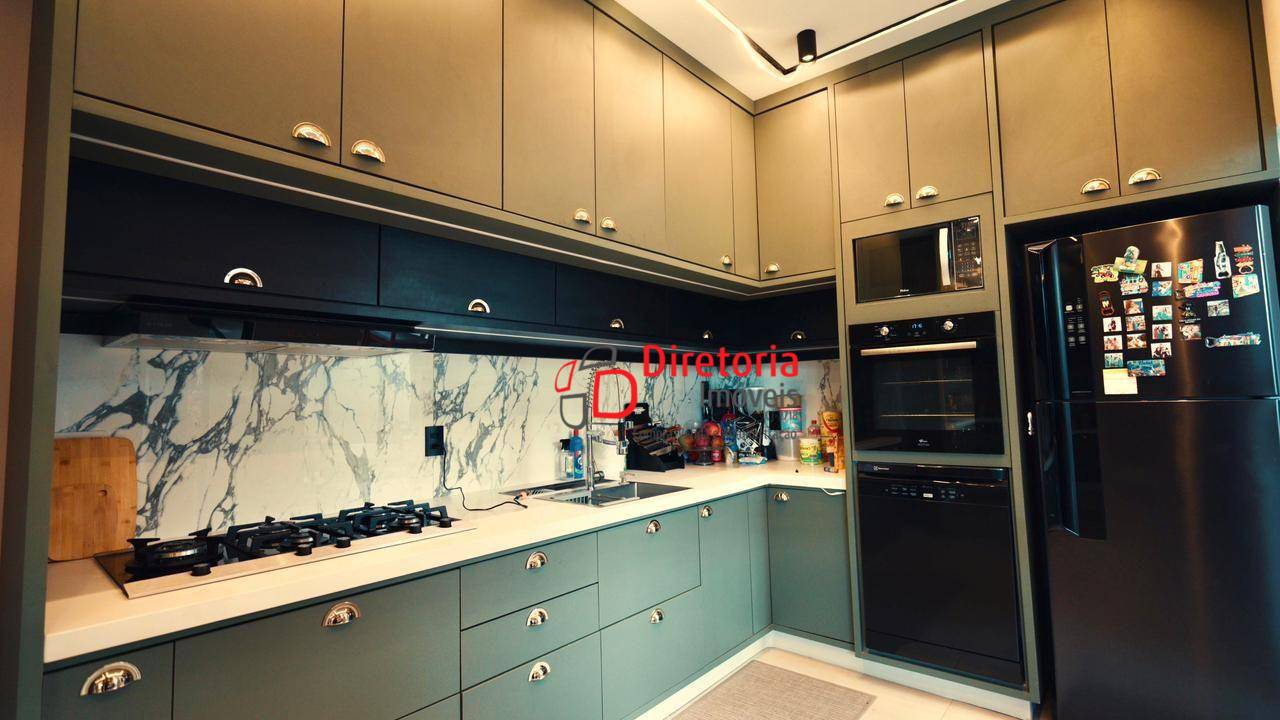 Casa, 3 quartos, 200 m² - Foto 10