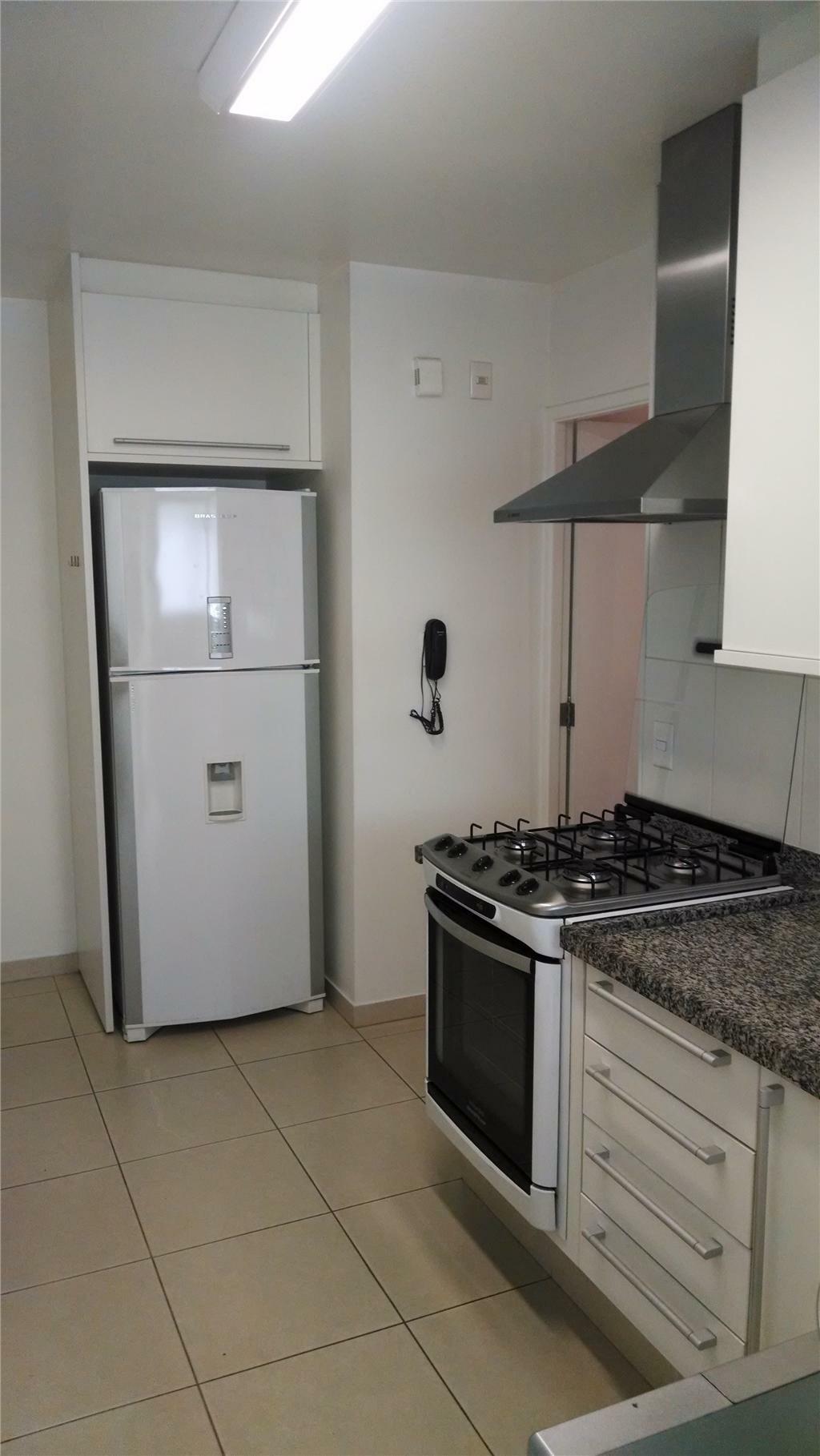 Apartamento à venda com 3 quartos, 104m² - Foto 13