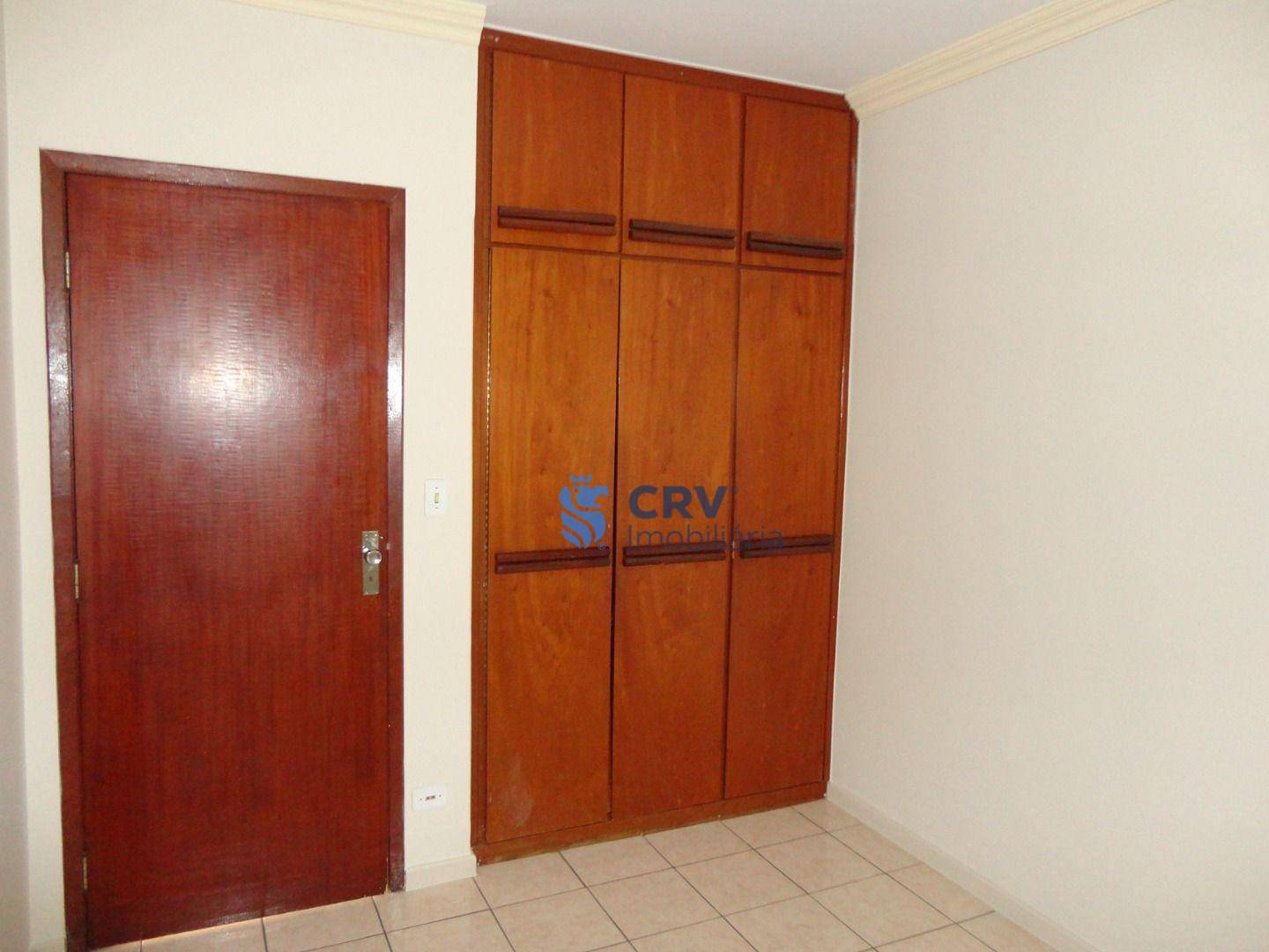 Apartamento para alugar com 2 quartos, 70m² - Foto 2