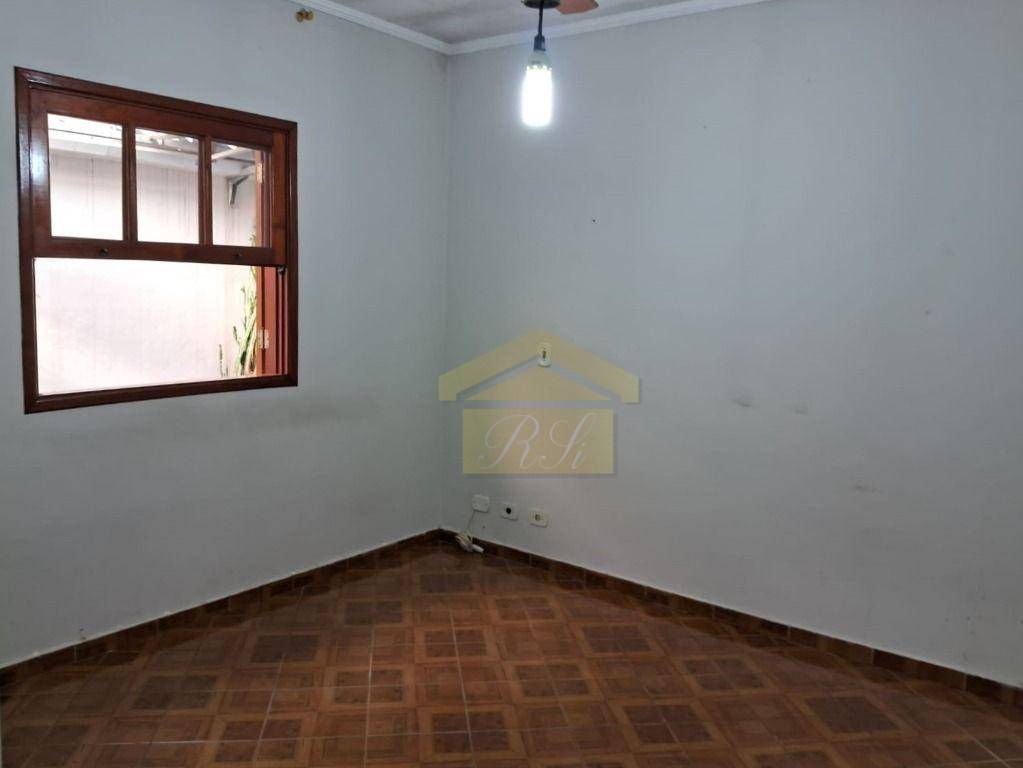 Casa à venda com 3 quartos, 103m² - Foto 7