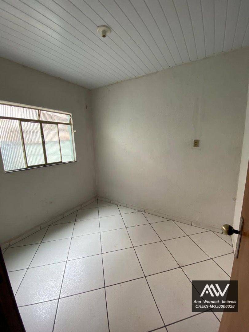 Casa à venda com 3 quartos, 150m² - Foto 5