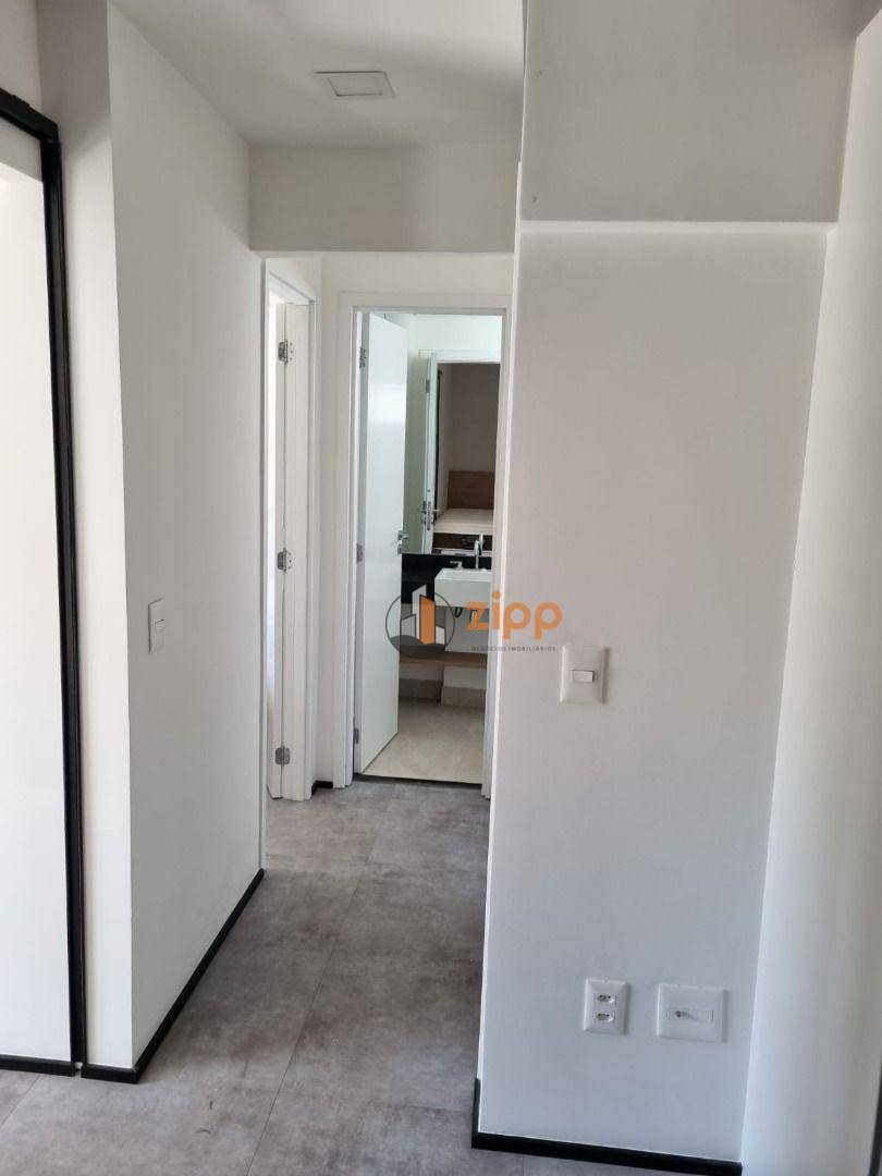 Apartamento para alugar com 2 quartos, 60m² - Foto 2