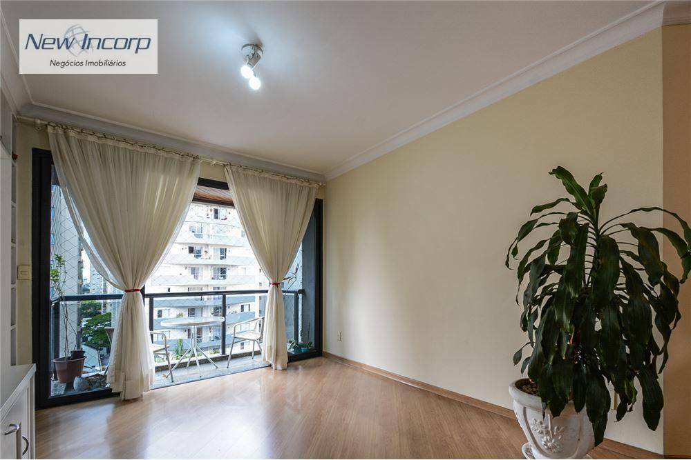 Apartamento à venda com 3 quartos, 115m² - Foto 2