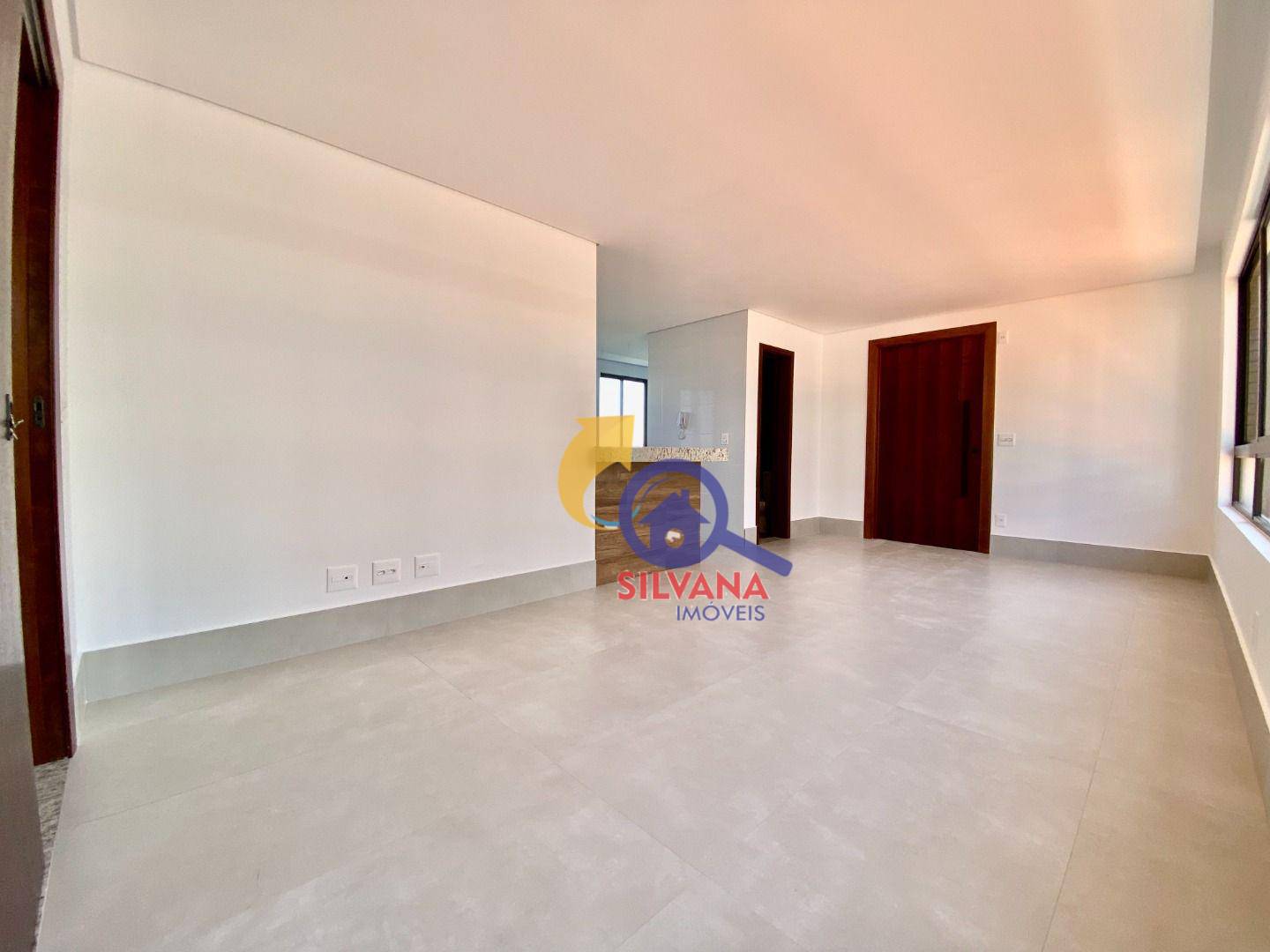 Apartamento à venda com 2 quartos, 93m² - Foto 2