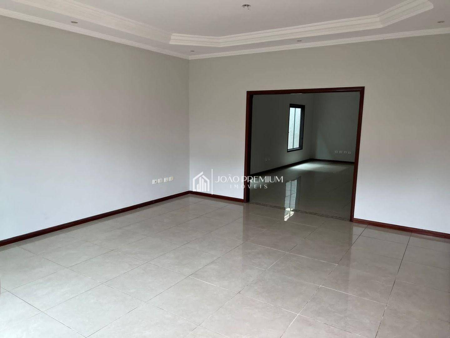 Sobrado à venda com 4 quartos, 320m² - Foto 4