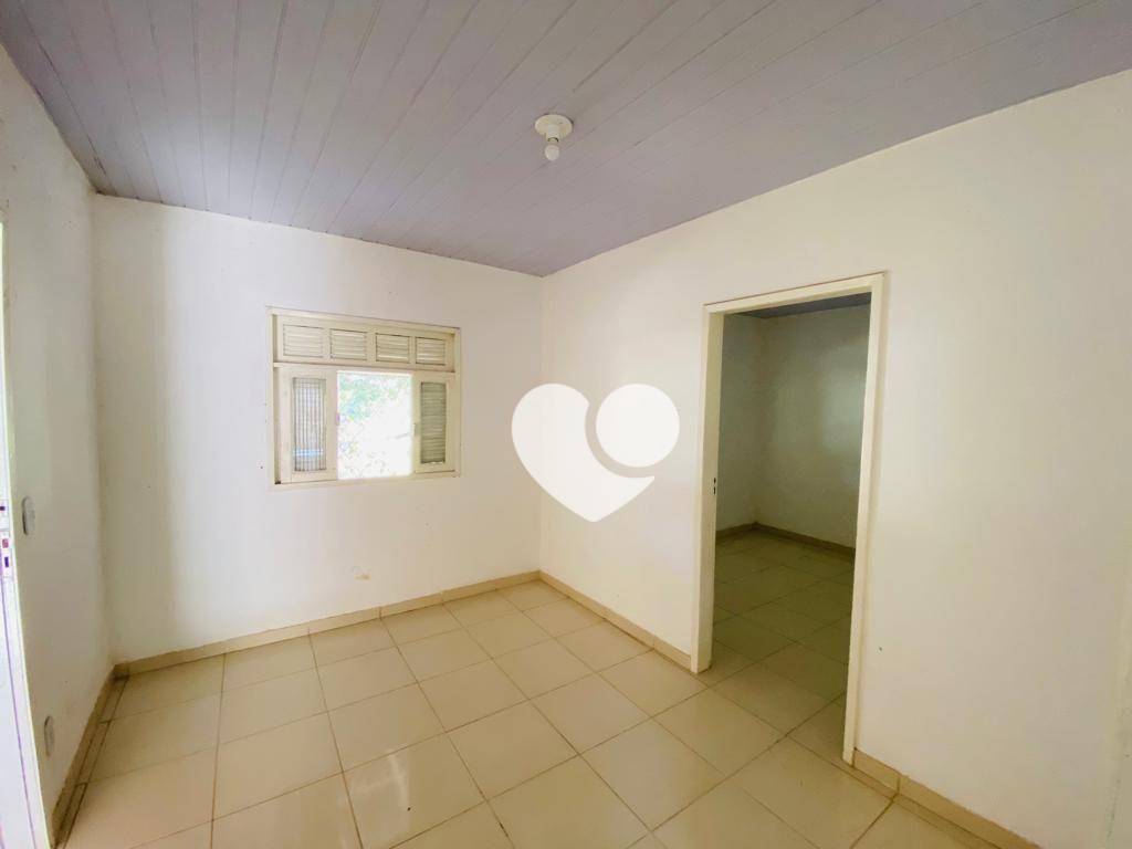 Chácara à venda com 2 quartos, 320m² - Foto 9