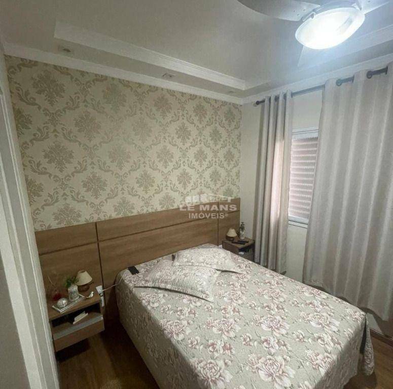 Apartamento à venda com 3 quartos, 75m² - Foto 13